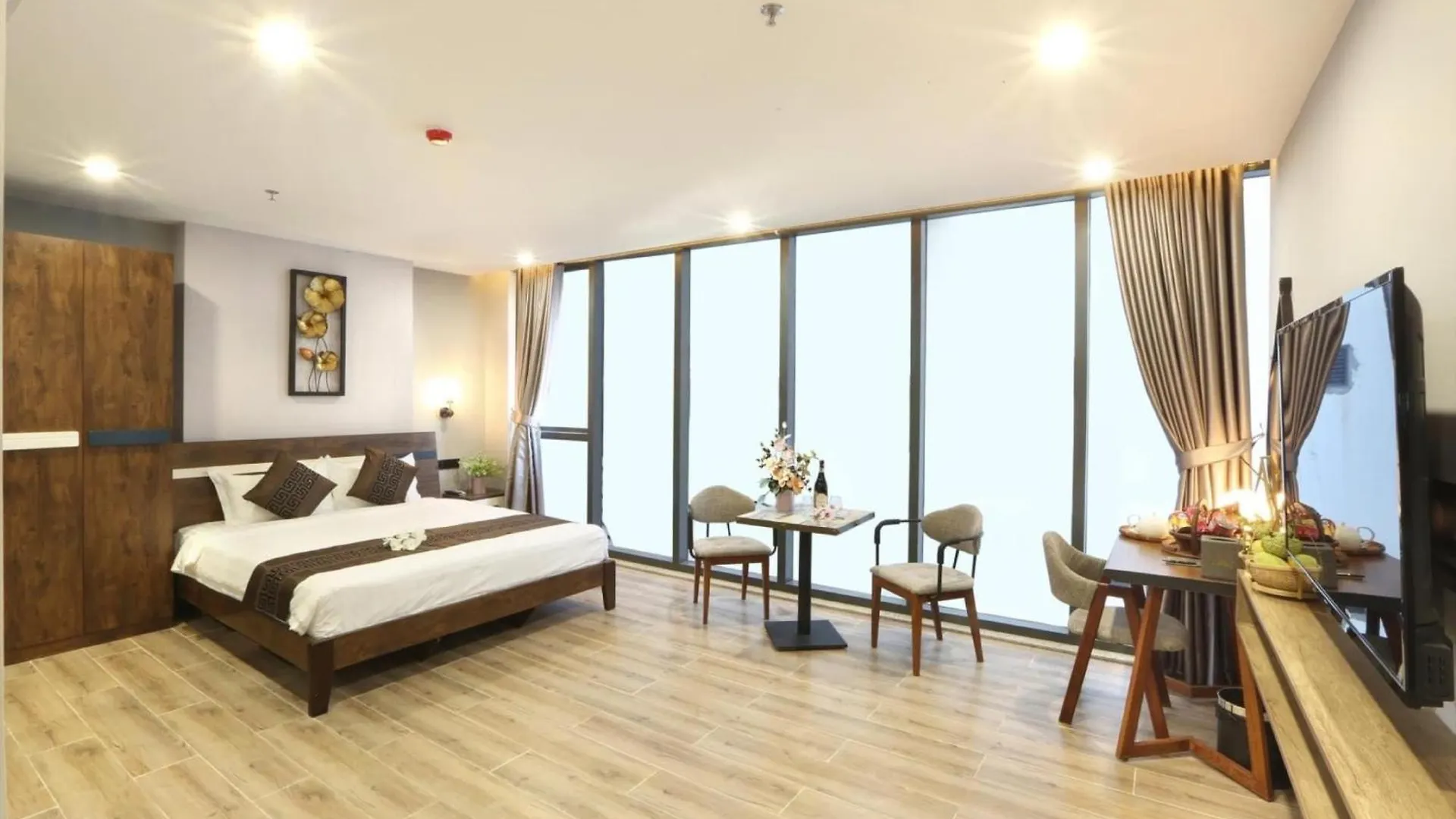 Mons Boutique Hotel & Apartment Da Nang
