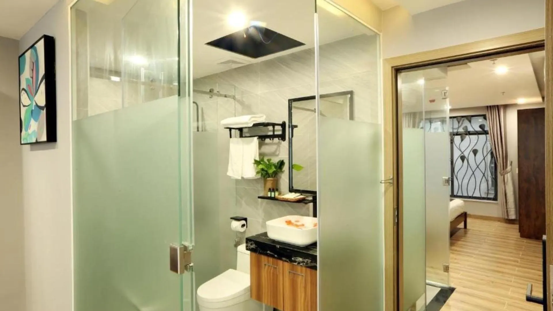 Mons Boutique Hotel & Apartment Da Nang